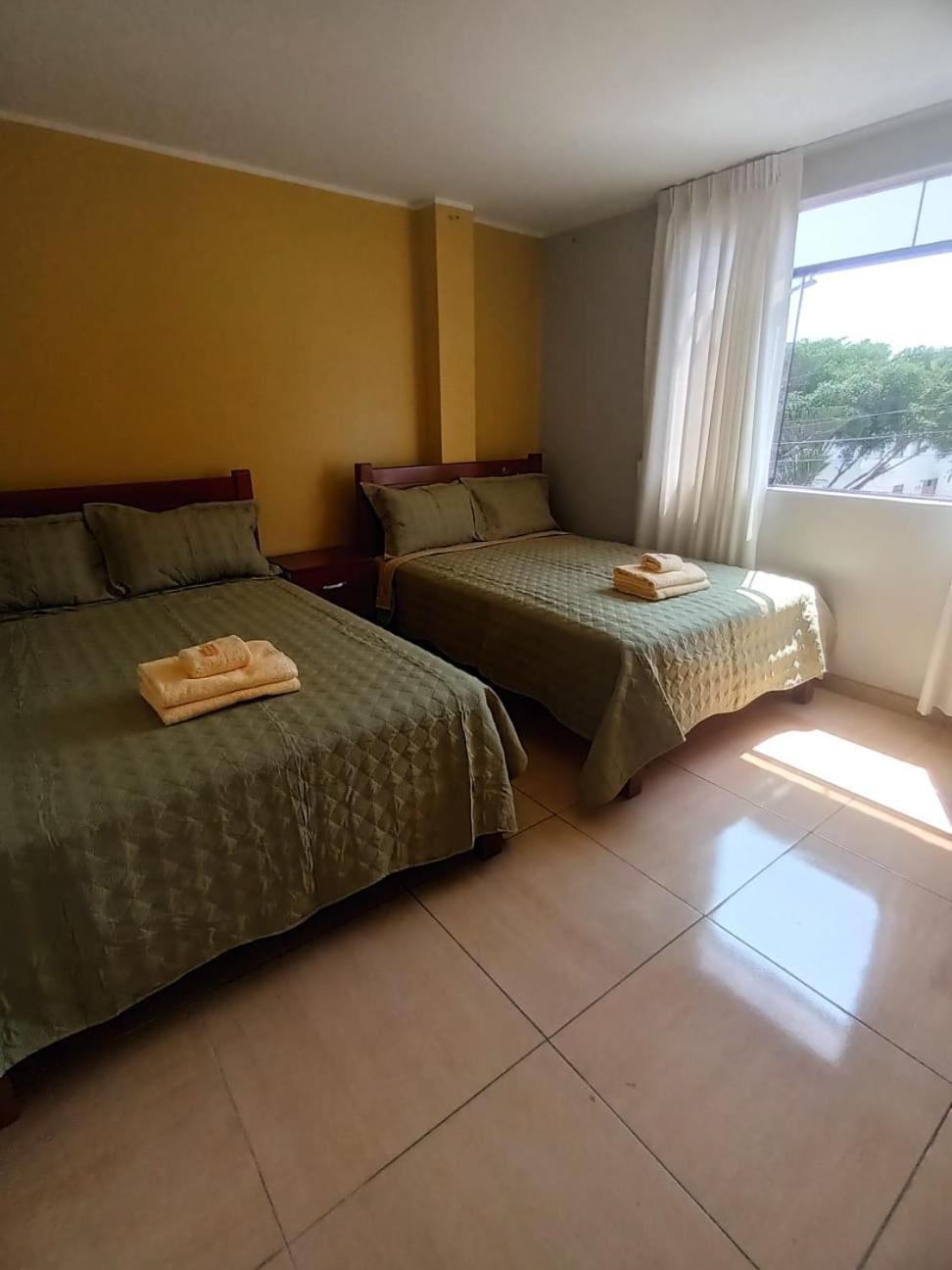 Apartamento Right Across From The Airport - Free Shuttle - A Y J Familia Lima Exterior foto