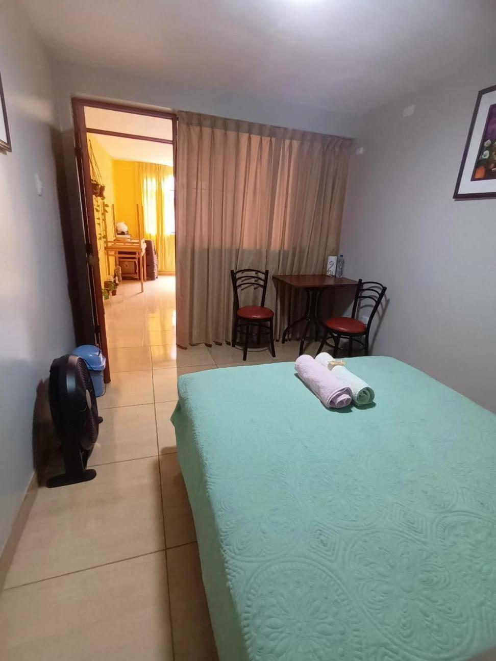 Apartamento Right Across From The Airport - Free Shuttle - A Y J Familia Lima Exterior foto