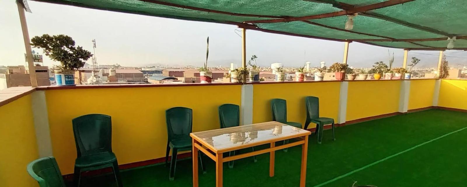 Apartamento Right Across From The Airport - Free Shuttle - A Y J Familia Lima Exterior foto