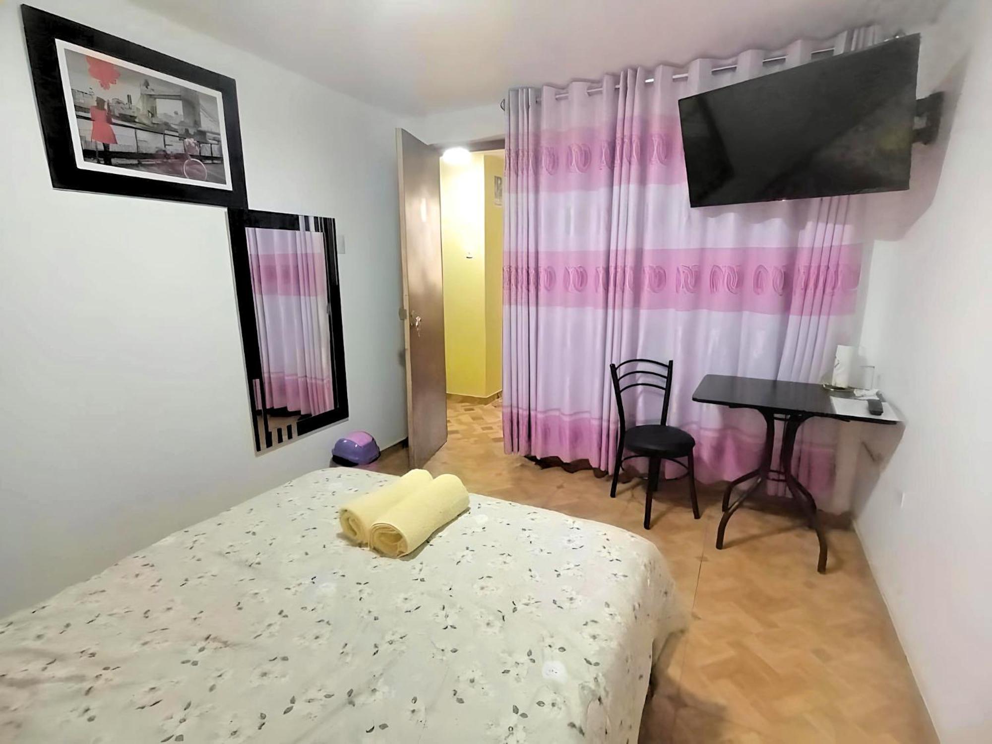 Apartamento Right Across From The Airport - Free Shuttle - A Y J Familia Lima Exterior foto