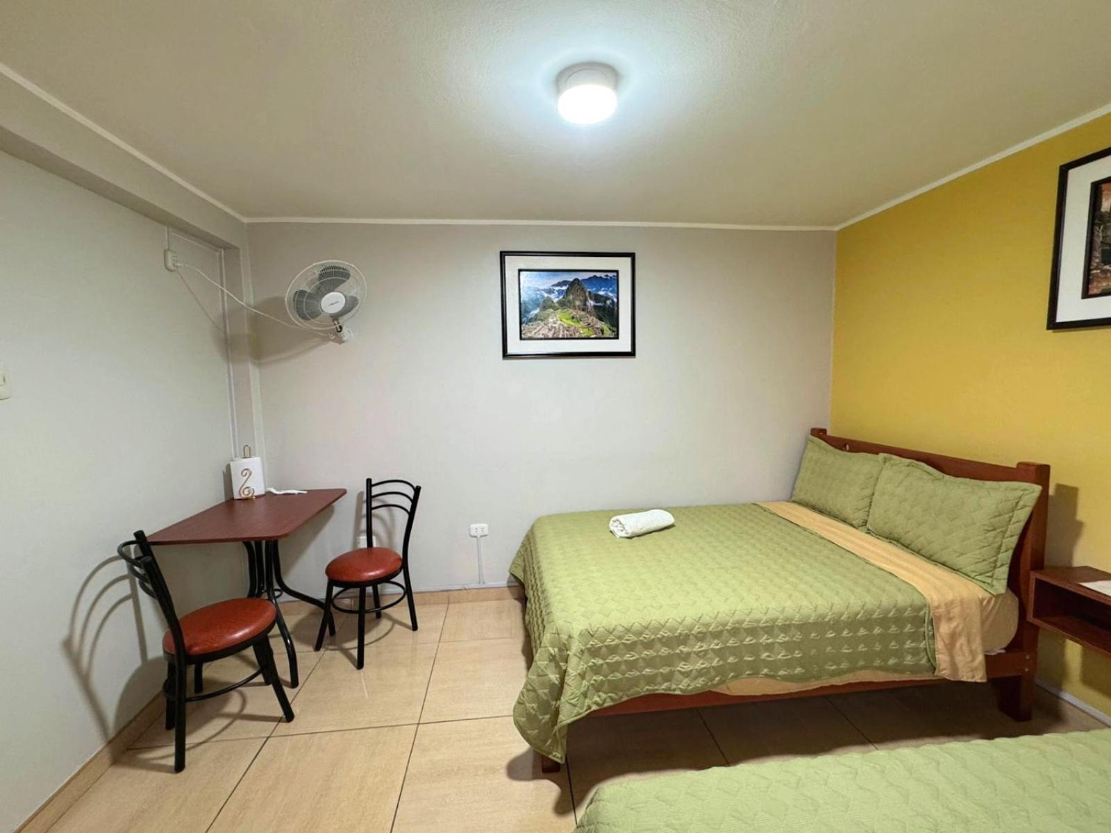 Apartamento Right Across From The Airport - Free Shuttle - A Y J Familia Lima Exterior foto